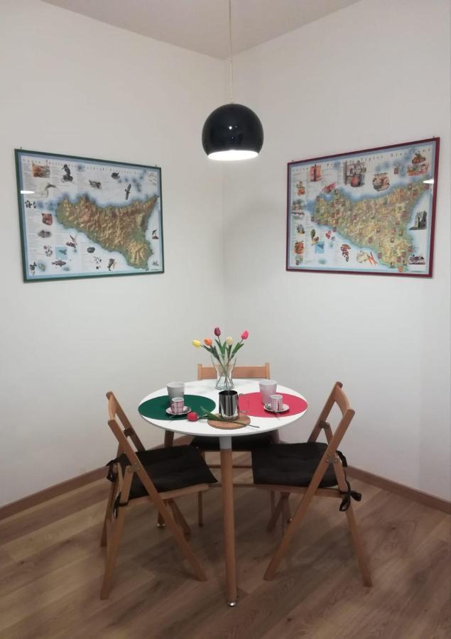 Casa Annuccia Ai Quattro Canti Di Citta Palermo Buitenkant foto