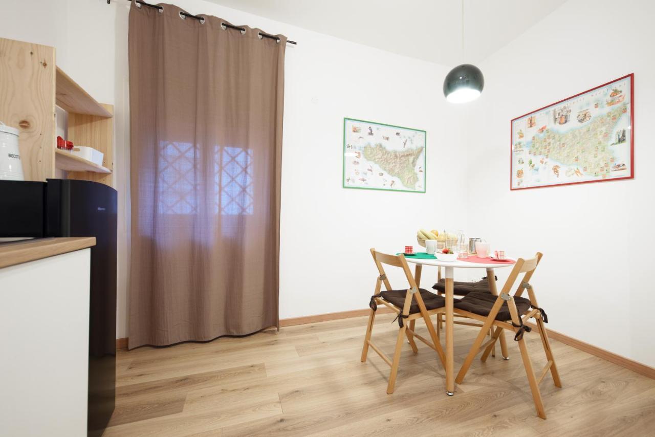 Casa Annuccia Ai Quattro Canti Di Citta Palermo Buitenkant foto